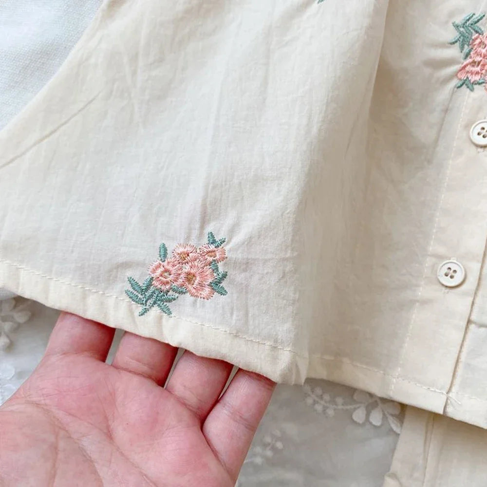 Bear Leader Girls' Summer Fashion Set Children's Flower Print Flying Sleeve Top+Shorts Two Piece Cute Little Girl Refreshing Set